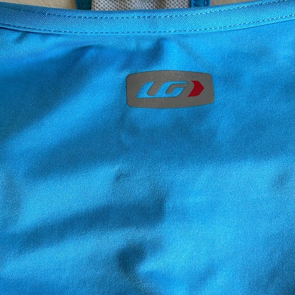 LOUIS GARNEAU sleeveless active (cycling) top, built in shelf bra, women’s SMALL - Picture 8 of 9